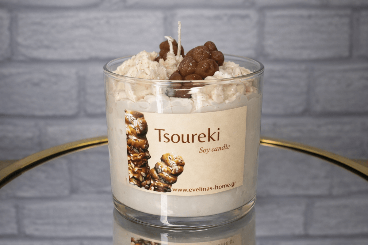 Τσουρέκι Soy Candle 340gr