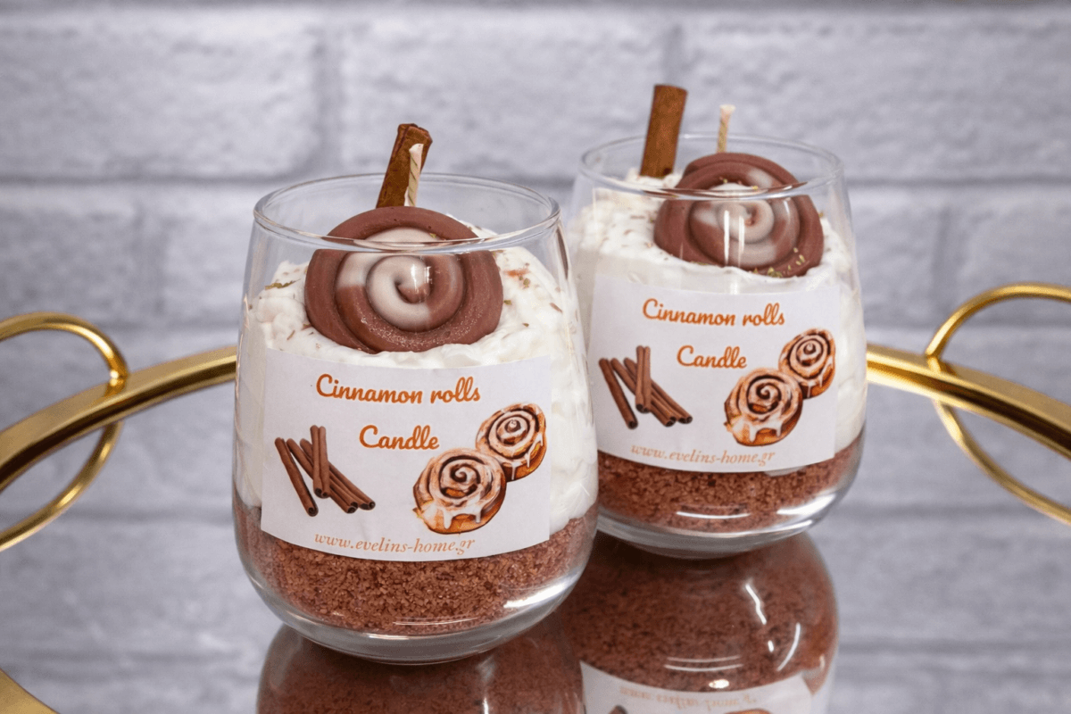 Cinnamon Rolls Candle