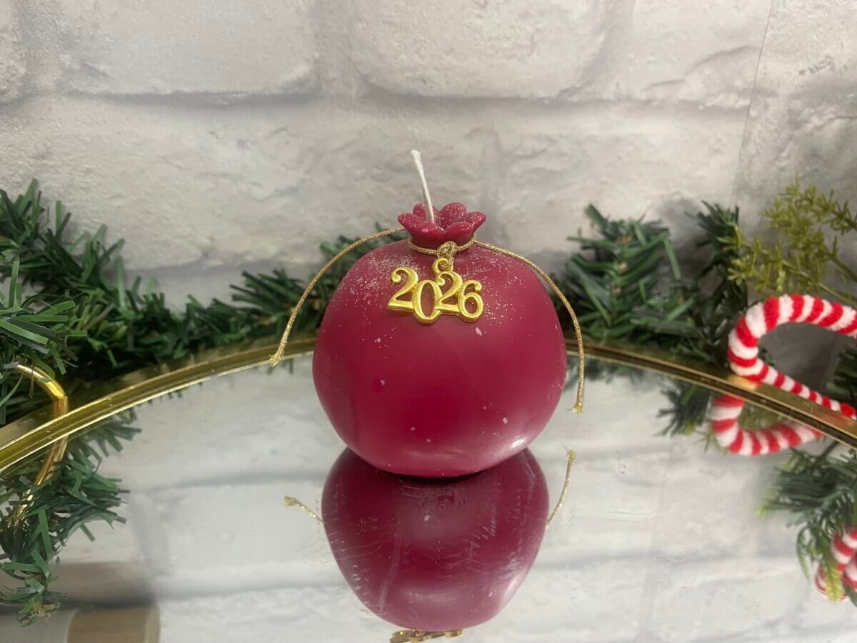 Ρόδι με Γούρι